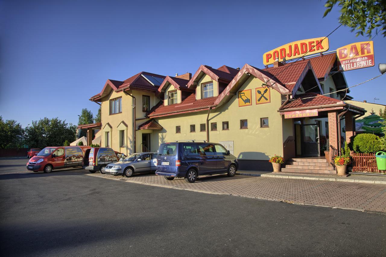 Zajazd Podjadek Osjaków Exterior foto
