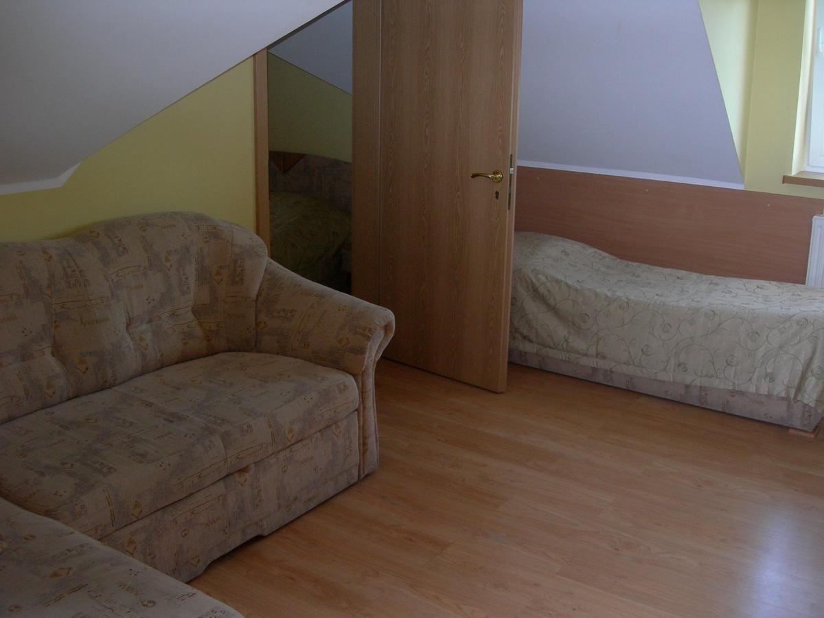 Zajazd Podjadek Osjaków Exterior foto