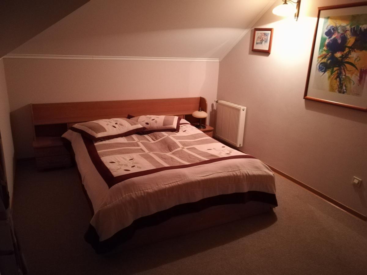Zajazd Podjadek Osjaków Exterior foto